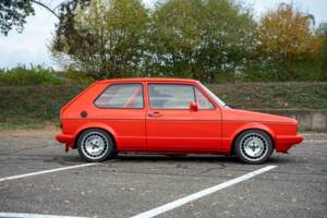 Bild 41/61 von Volkswagen Golf I GTI Pirelli 1.8 (1983)
