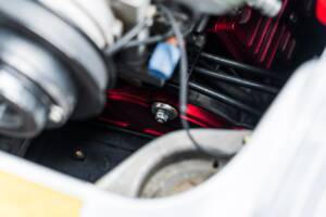 Afbeelding 18/61 van Porsche 911 Carrera 4 (1990)