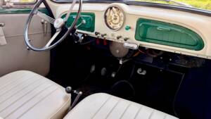 Bild 14/16 von Morris Minor 1000 (1957)