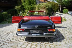Imagen 16/53 de Mercedes-Benz 280 SE 3,5 (1970)