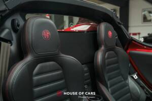 Image 20/25 of Alfa Romeo 4C Spider (2016)