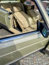 Bild 62/65 von Mercedes-Benz 380 SEC (1983)