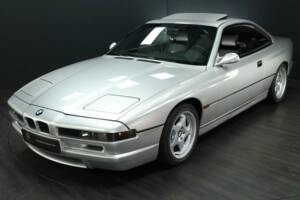 Bild 1/30 von BMW 850CSi (1993)