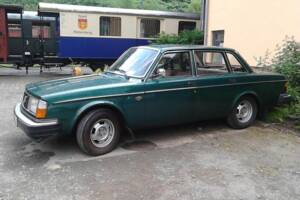 Bild 2/8 von Volvo 244 (1979)