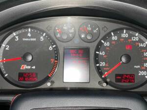 Imagen 13/19 de Audi RS4 Avant (2001)