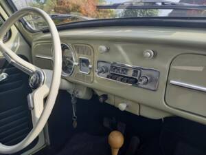 Image 46/137 of Volkswagen Beetle 1200 (1965)