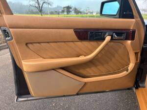 Bild 9/28 von Mercedes-Benz 500 SE (1990)