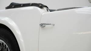 Bild 15/15 von Daimler SP 250 (1964)