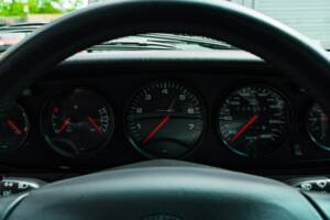 Bild 37/58 von Porsche 911 Carrera 4S (1996)
