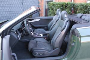 Image 10/19 of Audi A5 2.0 TDI S-Line (2024)