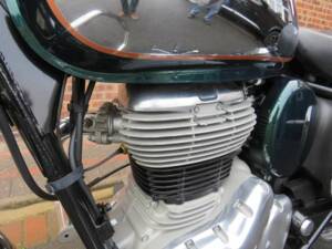 Image 21/41 of Royal Enfield Classic 350 (2025)
