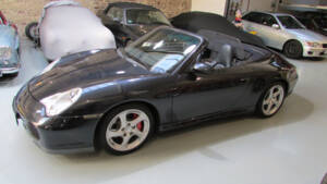 Afbeelding 6/13 van Porsche 911 Carrera 4S (2004)