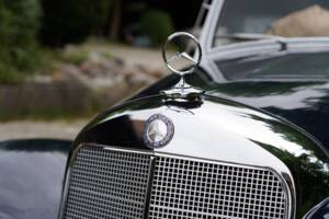 Image 12/22 de Mercedes-Benz 220 Cabriolet A (1953)