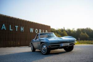 Image 2/35 of Chevrolet Corvette Sting Ray Convertible (1964)