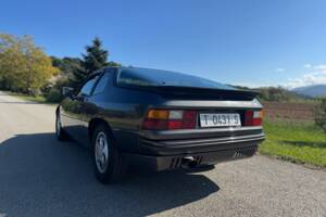 Image 13/35 of Porsche 924 S (1986)