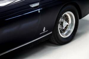 Bild 30/30 von Ferrari 330 GT 2+2 (1964)