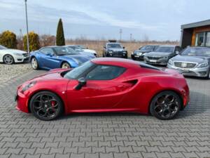 Image 3/5 of Alfa Romeo 4C (2015)