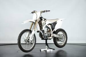 Image 7/50 de Yamaha DUMMY (2007)