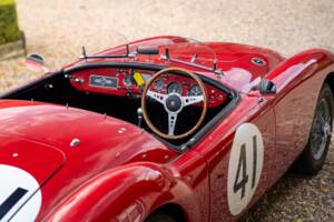 Image 9/10 of MG MGA 1600 (1960)