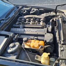 Image 5/11 of BMW M5 (1991)