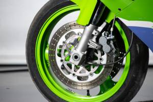 Image 18/49 of Kawasaki ZX-R 750 (1994)
