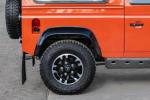 Image 14/31 of Land Rover Defender (2016)