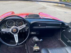 Bild 9/15 von Alfa Romeo 2600 Spider (1964)