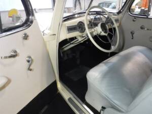 Bild 33/50 von Packard One-Twenty (1939)