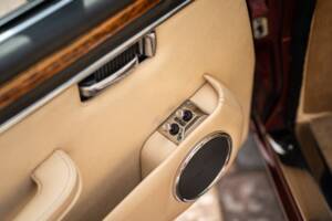 Bild 22/46 von Jaguar XJ 12 (1991)