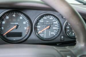 Bild 19/50 von Porsche 911 Carrera 2 (1991)