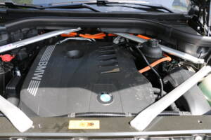 Bild 6/9 von BMW X5 xDrive50e (2023)