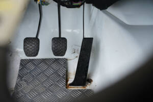 Image 46/50 of BMW 320&#x2F;6 (1980)