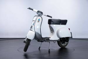 Image 2/50 of Piaggio Vespa 50 Special (1972)