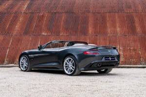 Immagine 9/35 di Aston Martin Vanquish (2017)