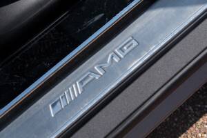 Bild 17/50 von Mercedes-Benz SL 65 AMG (2006)