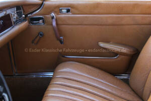 Image 23/33 de Mercedes-Benz 280 SL (1969)