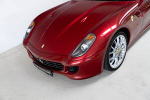 Bild 27/39 von Ferrari 599 GTB (2007)