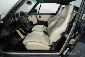 Image 13/19 of Porsche 911 Turbo 3.3 (1980)