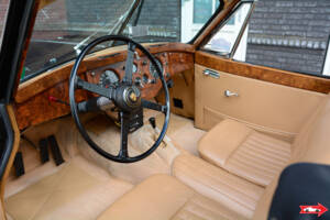 Immagine 28/47 di Jaguar XK 140 DHC (1956)