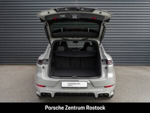 Obraz 29/33 pojazdu Porsche Cayenne E-Hybrid (1900)