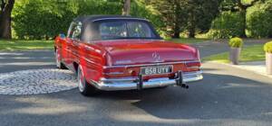 Image 35/44 of Mercedes-Benz 220 SE b (1962)