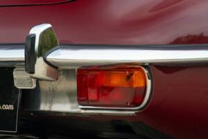 Afbeelding 35/50 van Jaguar E-Type V12 (2+2) (1972)