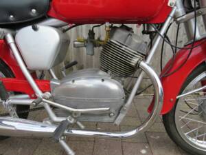 Bild 3/37 von Moto Guzzi Stornello 125 (1962)