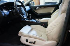 Image 27/37 de Audi S5 Coupé (2007)