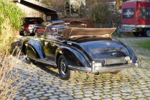 Image 7/20 of Mercedes-Benz 300 S (1953)