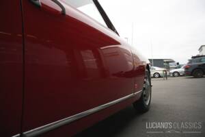 Image 32/68 of Alfa Romeo Giulietta Sprint 1300 (1965)