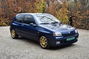 Bild 9/37 von Renault Clio I Williams (1994)