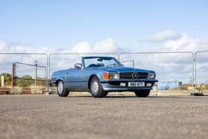 Image 9/47 of Mercedes-Benz 300 SL (1987)