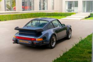Image 8/15 de Porsche 911 Turbo 3.3 (1982)