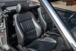 Bild 43/46 von Audi Cabriolet 2.6 (2000)